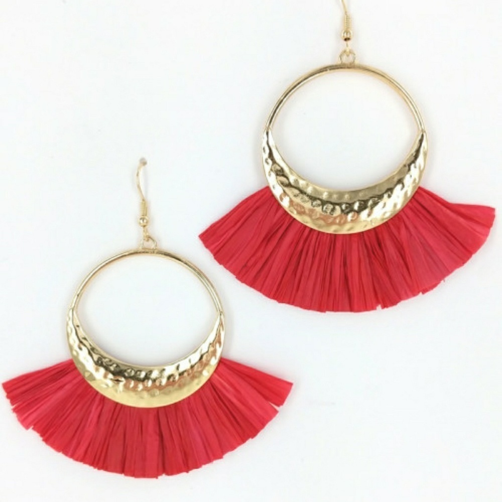 J. ELISE BOUTIQUE GOLD RED RAFFIA FASHION EARRINGS